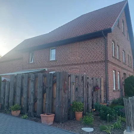 - Boarding House